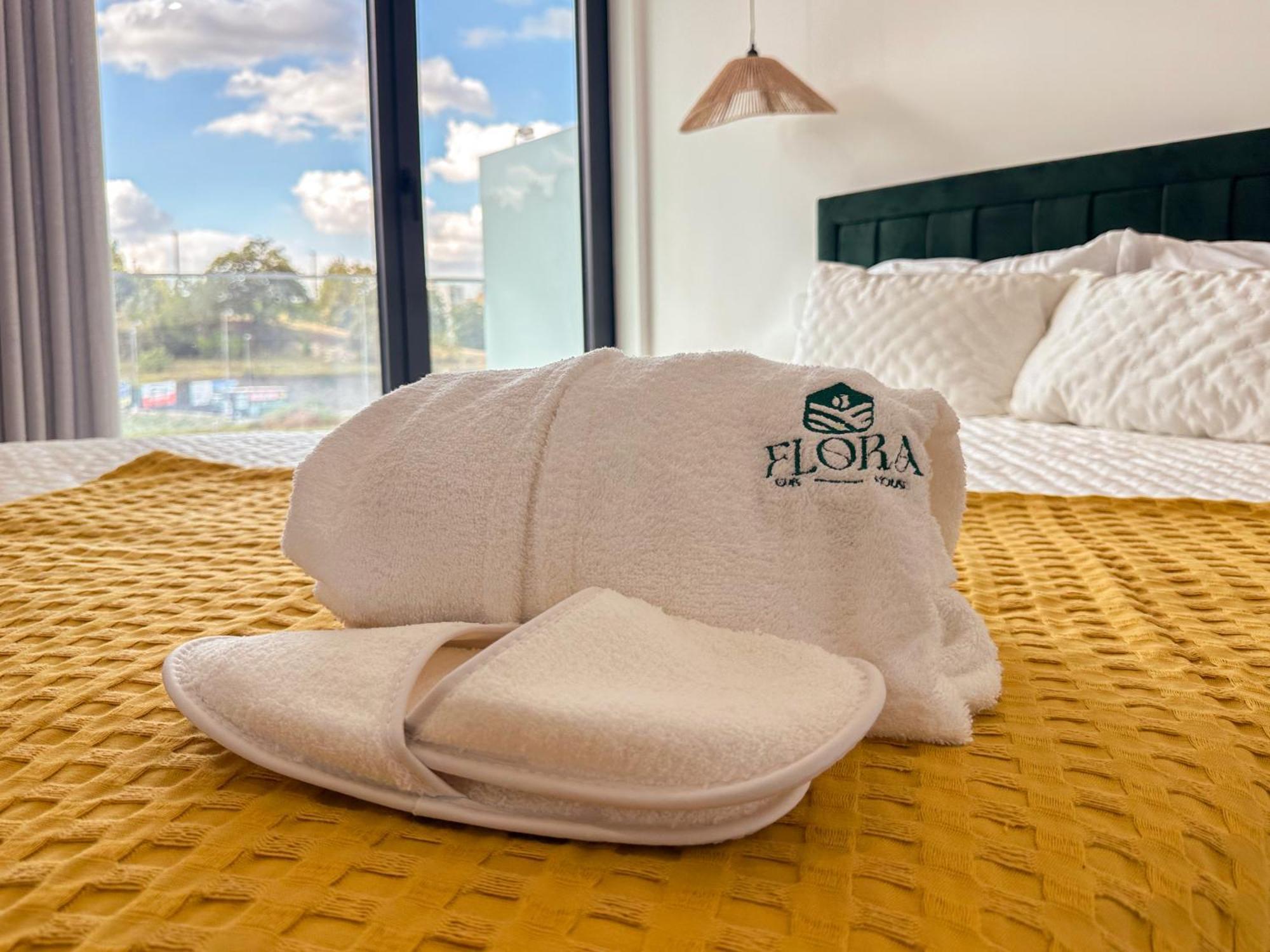 Flora Guest House Marco de Canavezes Esterno foto